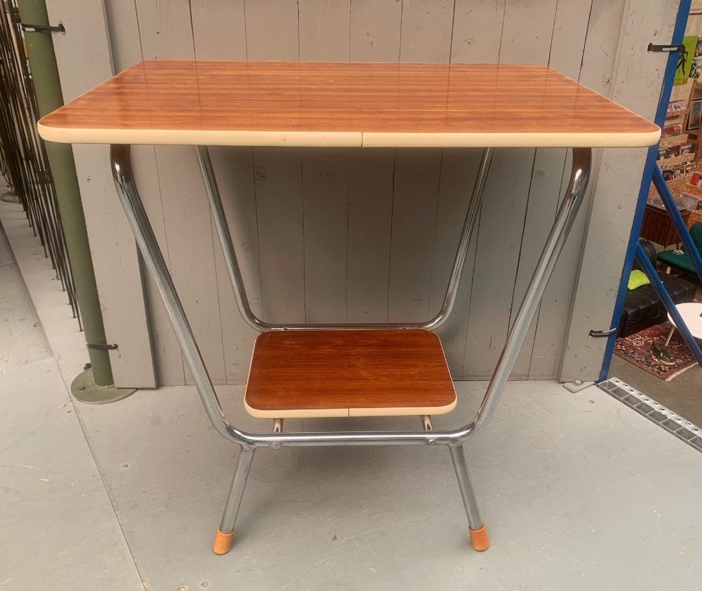 Audiotafel met chromen poten - vintage retro tafel kastje, Gebruikt, 50 tot 100 cm, Onbekend, 25 tot 50 cm