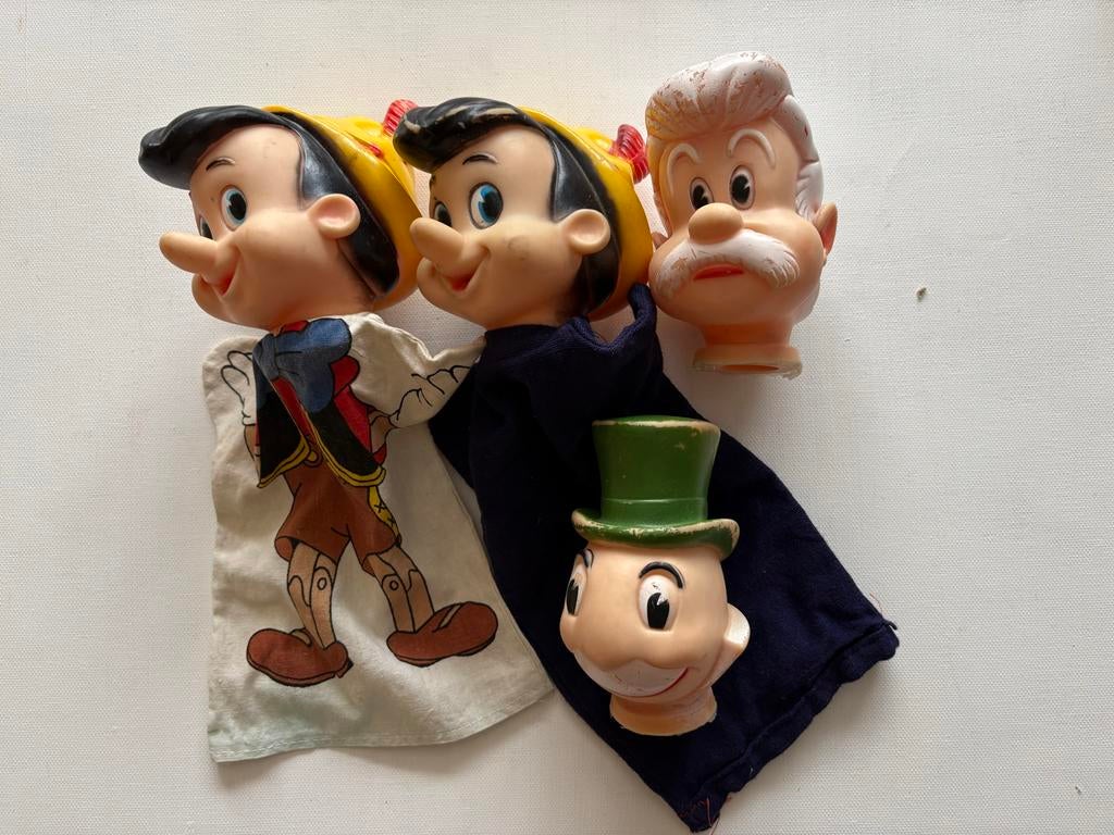 Vintage Disney handpoppen - Mickey, Donald, Pluto & meer, Ophalen of Verzenden, Gebruikt, Overige typen