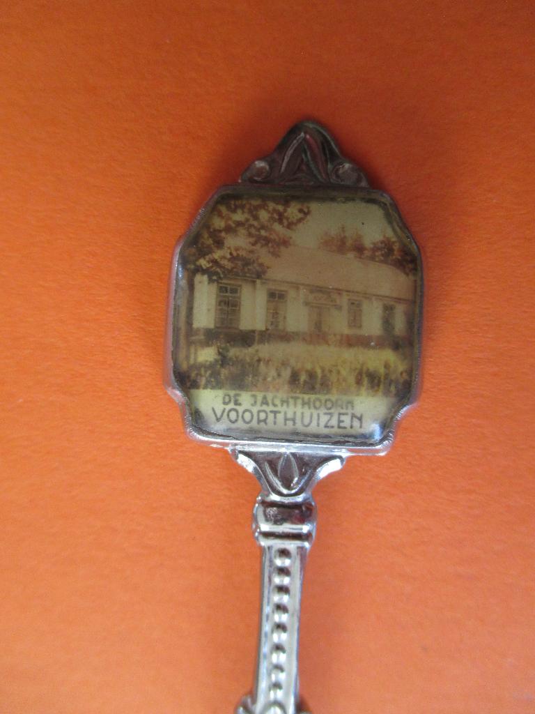 Lepeltje De Jachthoorn , Voorthuizen, Verzenden, Gebruikt
