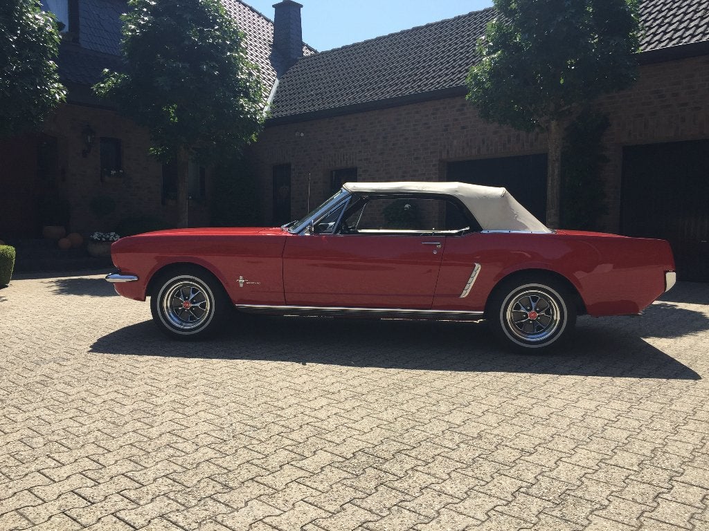 Mustang Cabrio 1965  V8  D - CODE, Zwart, 4735 cc, Handgeschakeld, Particulier