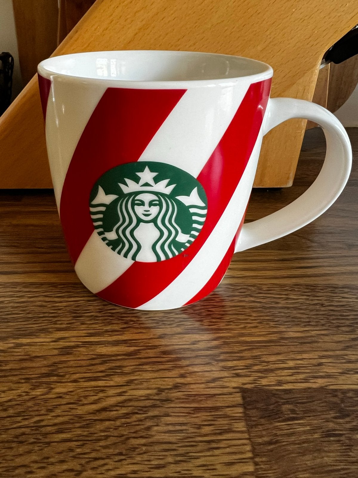 Starbucks Kerstmok Rood Wit Gestreepte Beker 370ml, Overige typen, Ophalen of Verzenden, Zo goed als nieuw, Steen/keramiek