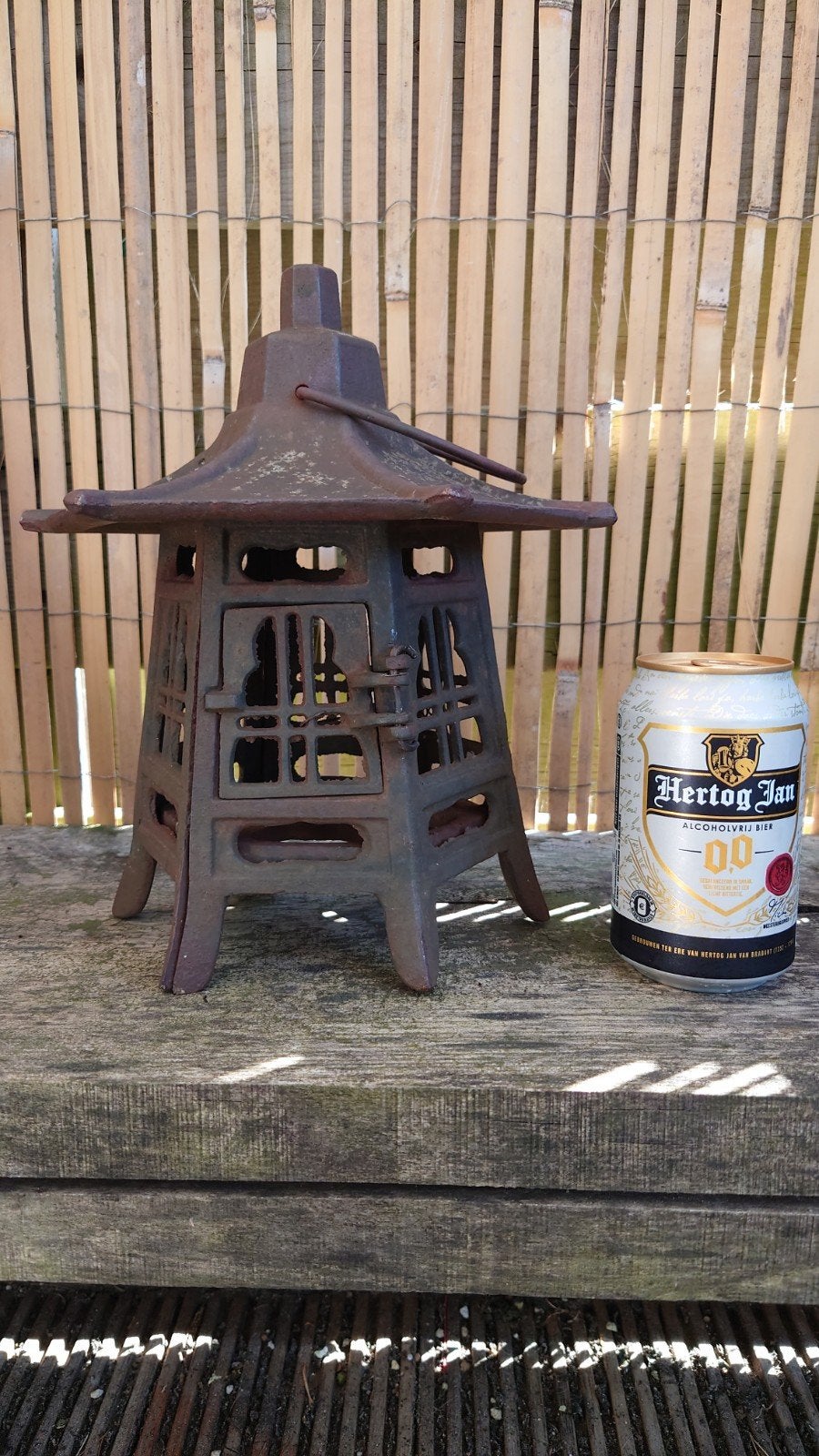 Antieke Japanse gietijzeren lantaarn - Pagode stijl, Ophalen of Verzenden