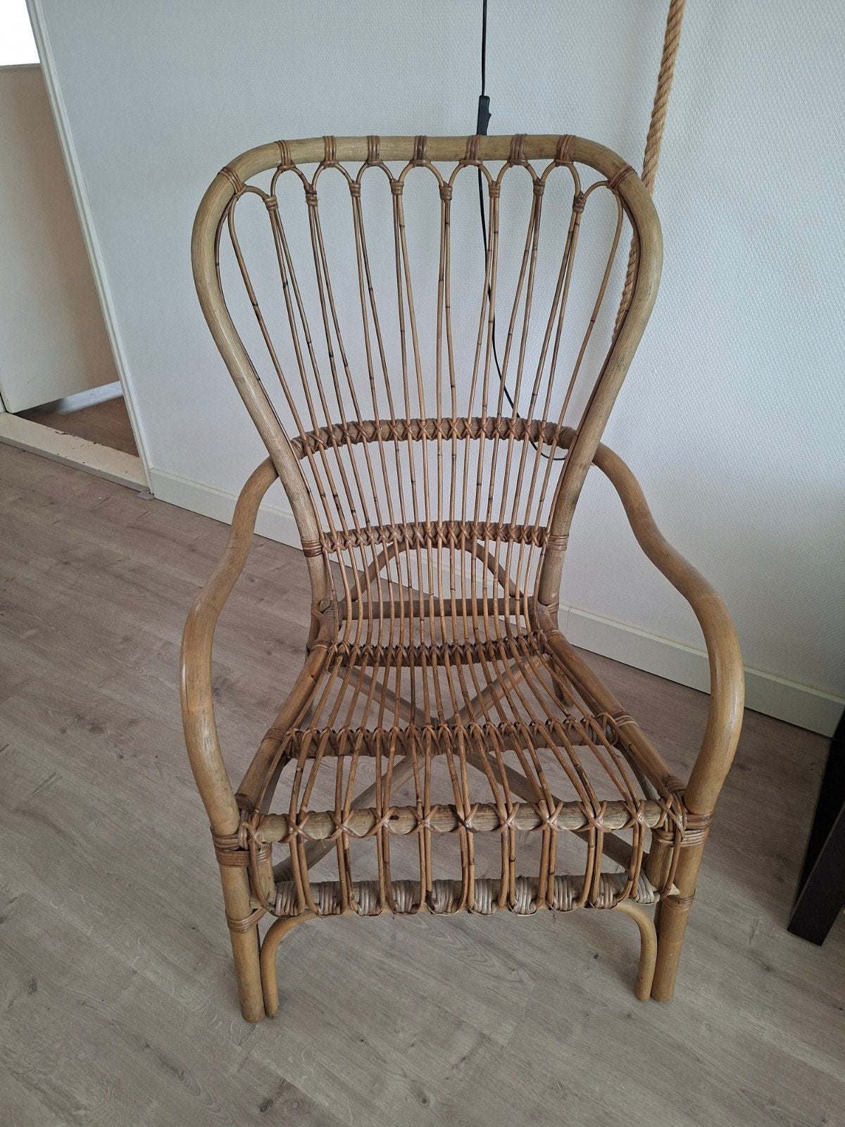 Rotan stoel, Ophalen, Bruin, Zo goed als nieuw, Eén