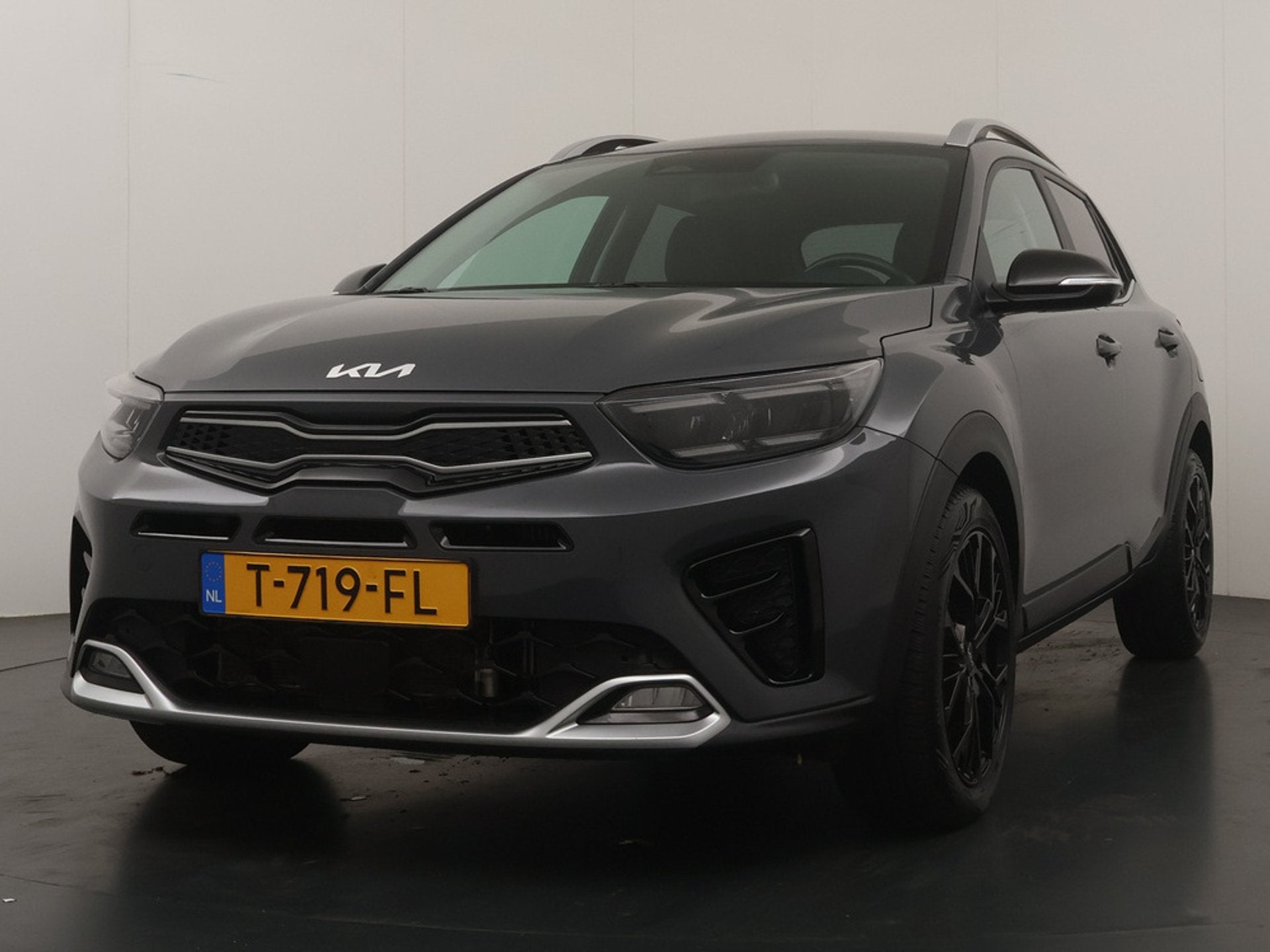 Kia Stonic 1.0 T-GDi MHEV GT-Line - Stoel/Stuurwielverwarmin, Auto's, Voorwielaandrijving, Dealer onderhouden, 450 kg, Gebruikt