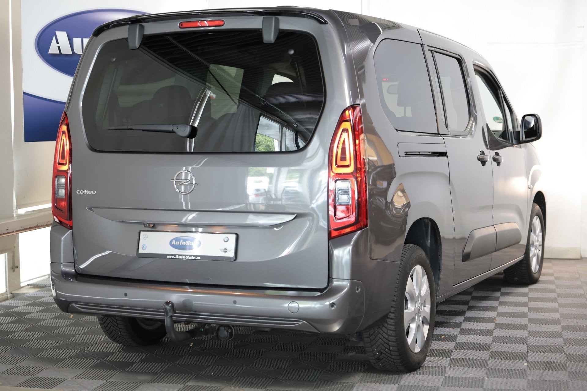 Opel Combo Life 1.2 Turbo Innovation XL 7pers AUTOM NAVI Car, Auto's, Opel, Stof, Gebruikt, 7 stoelen, Origineel Nederlands