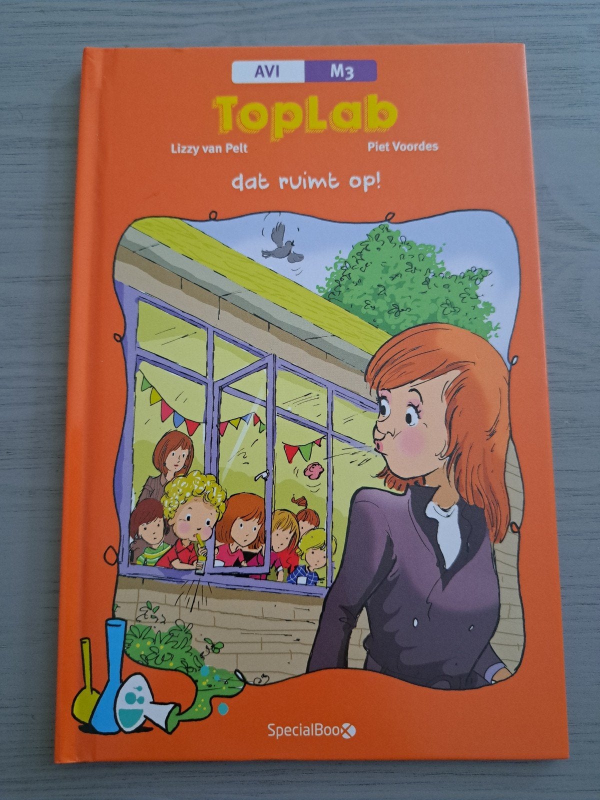 Avi M3 boekje: dat ruimt op!, Ophalen of Verzenden, Zo goed als nieuw