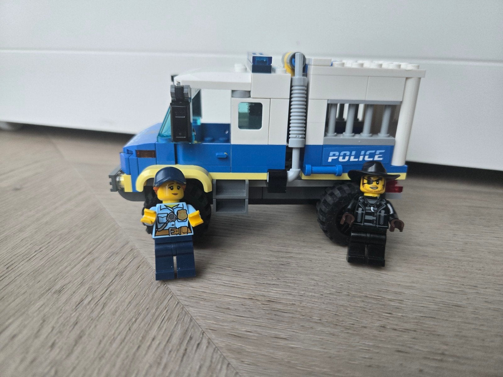 LEGO City Politie Mobiele Commandowagen 60276, Kinderen en Baby's, City, Lego, Ophalen of Verzenden, Zo goed als nieuw