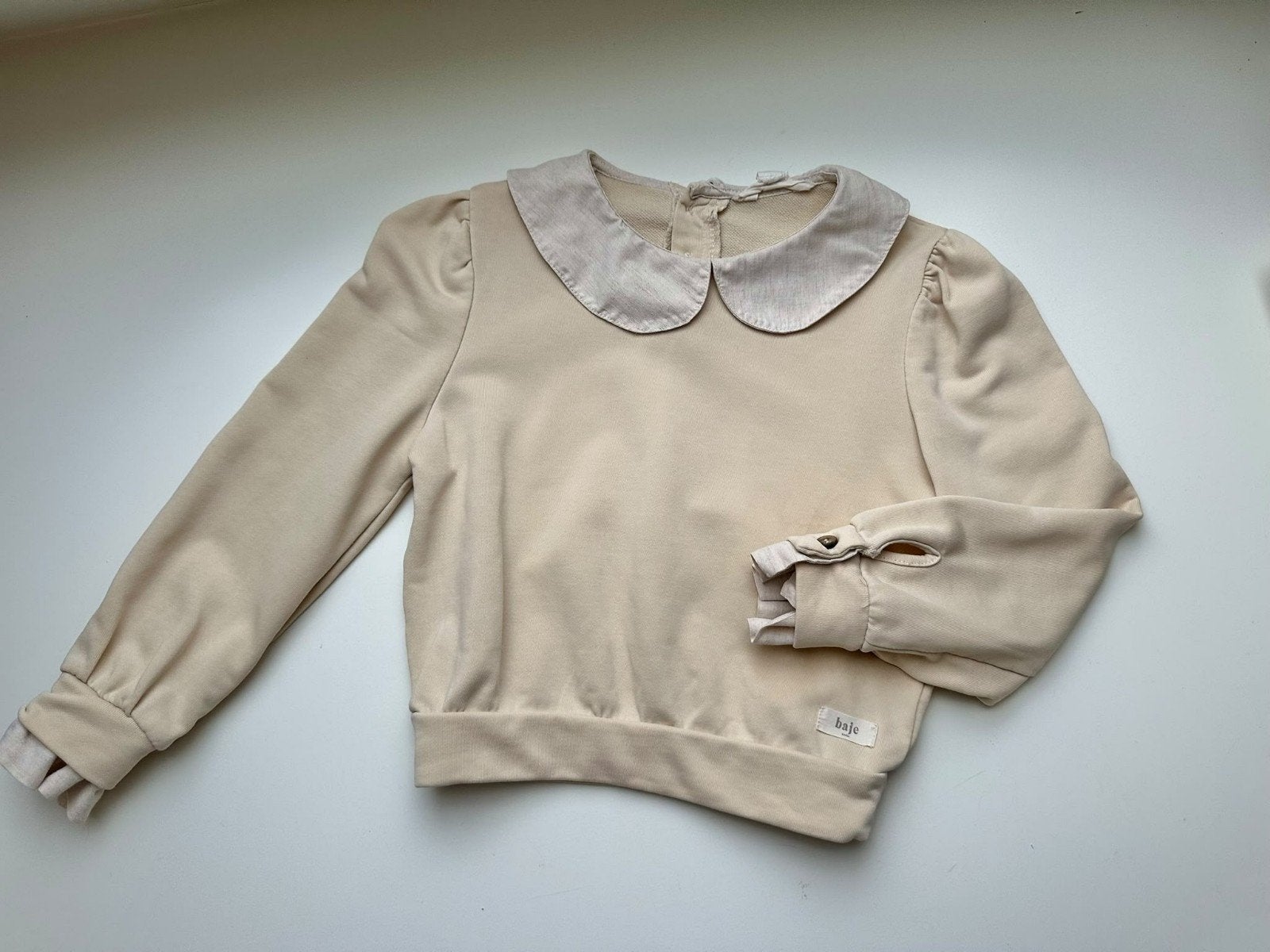 SUPER leuke trui sweater Bajé Studio m 92 98 nieuwstaat, Meisje, Trui of Vest, Ophalen of Verzenden, Zo goed als nieuw