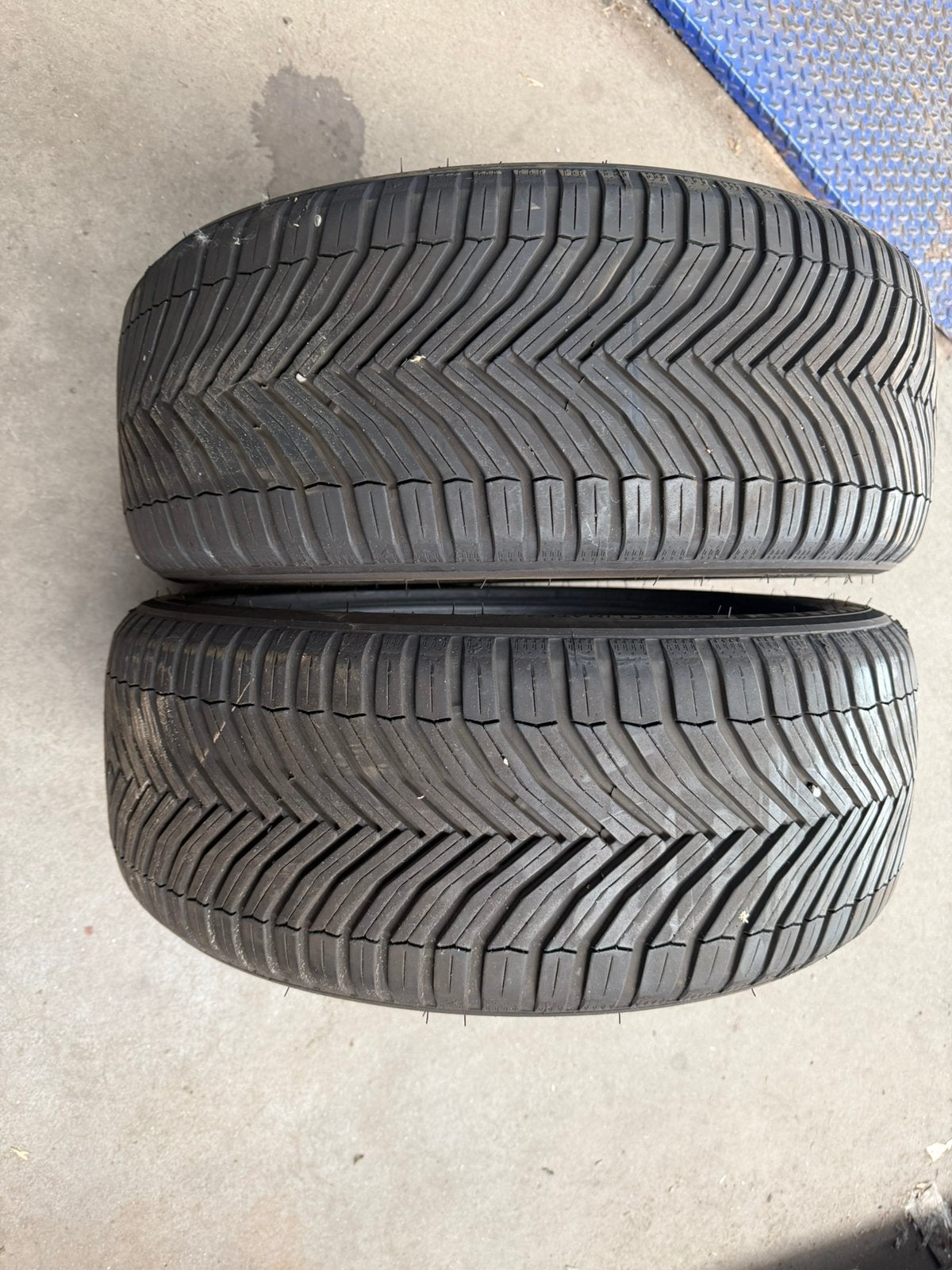 225/45-19 michelin crossclimate 2x 7 mm, Ophalen