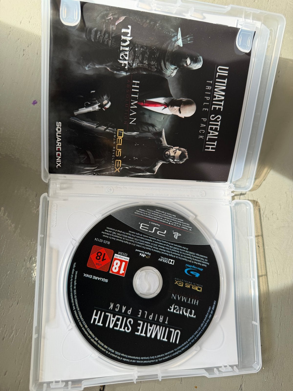 Foto 2 van PS3 Ultimate Stealth Triple Pack (Thief, Hitman, Deus Ex)