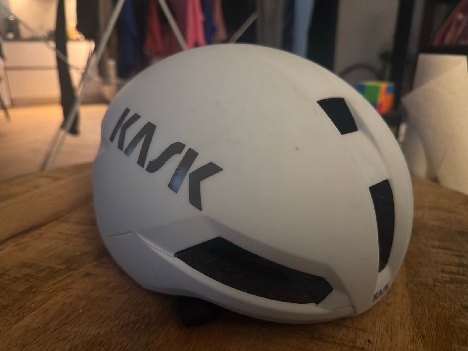 Kask Nirvana fietshelm wit - Maat M (52-58 cm), Ophalen, Zo goed als nieuw, M, Heer of Dame