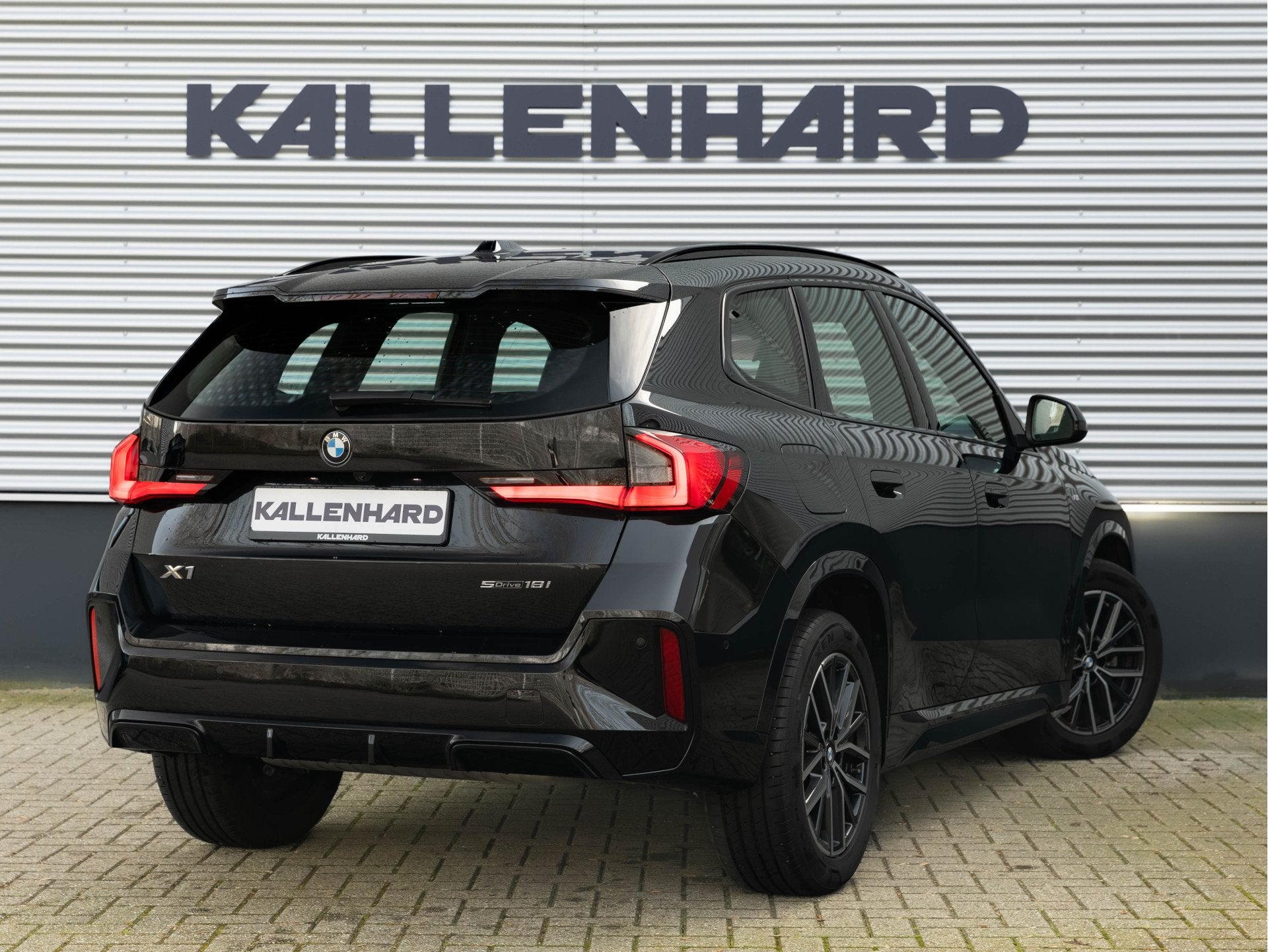 BMW X1 sDrive18i M-Sport - Camera - LED - Comfort Access - S, Auto's, BMW, 12 maanden, 136 pk, Gebruikt, Zwart