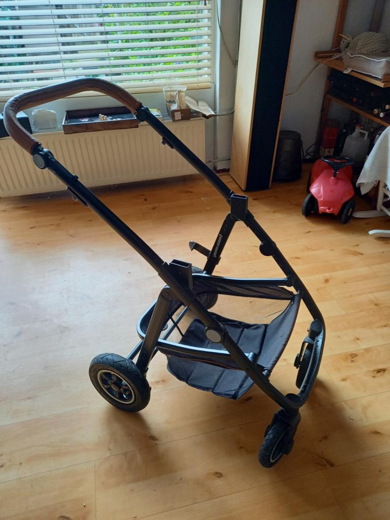 Kinderwagen, wandelwagen met toebehoren, Ophalen, Zo goed als nieuw, Overige merken