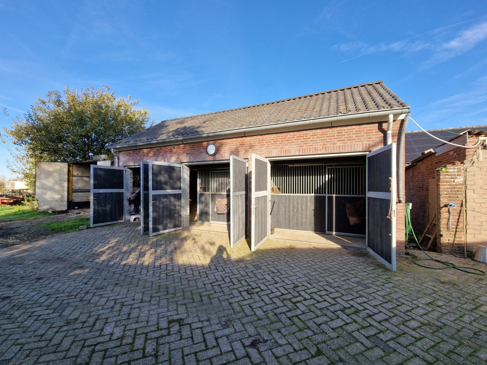 Paardenstal te huur in Berghem