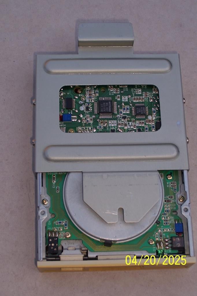 floppy drives, Ophalen of Verzenden