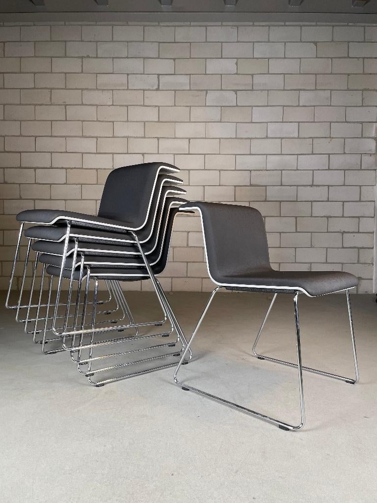 Bulo Tab Chair By Alain Berteau (voorraad: 6), Huis en Inrichting, Stoelen, Gebruikt, Eén, Grijs, Ophalen