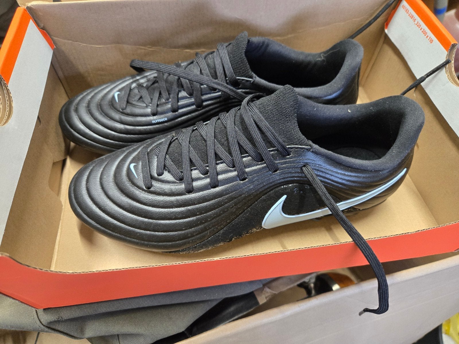 Nike Voetbalschoenen Zwart maat 40,5, Ophalen of Verzenden, Zo goed als nieuw, Schoenen