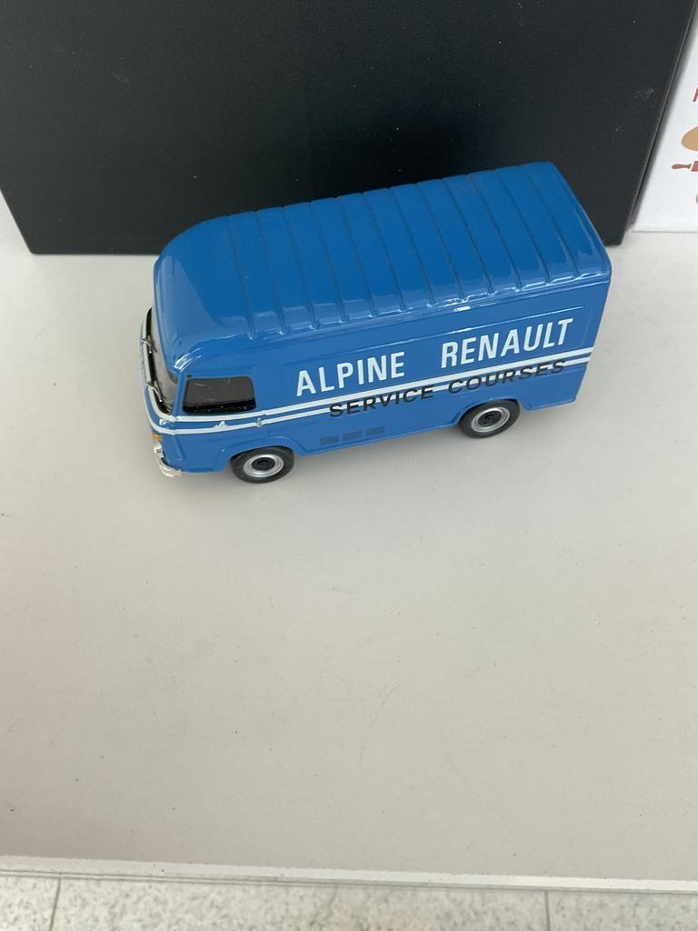 Vintage Renault Alpine Saviem bestelbus, Hobby en Vrije tijd, Modelauto's | 1:43, Ophalen, Zo goed als nieuw, Auto