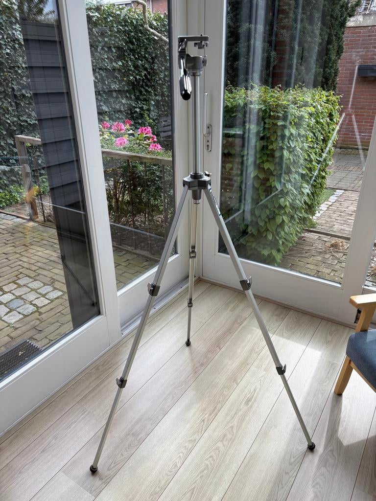 Vintage Velbon VE-3 camerastatief, Gebruikt, 150 tot 175 cm, Met balhoofd, Ophalen of Verzenden