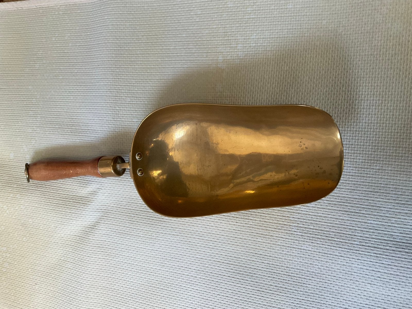 Antieke koperen schep met houten handvat, Ophalen of Verzenden, Koper