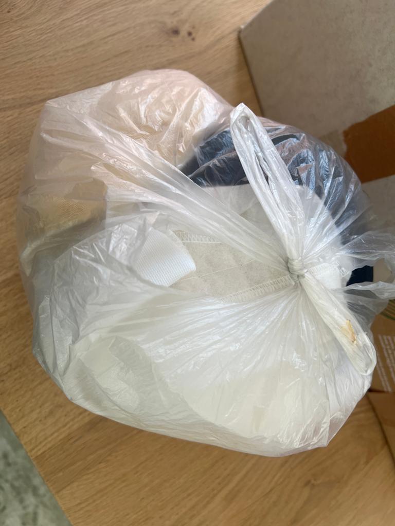 Diverse schoudervullingen en cupjes - Tas vol modellen, Kleding | Dames, Ophalen of Verzenden, Gedragen