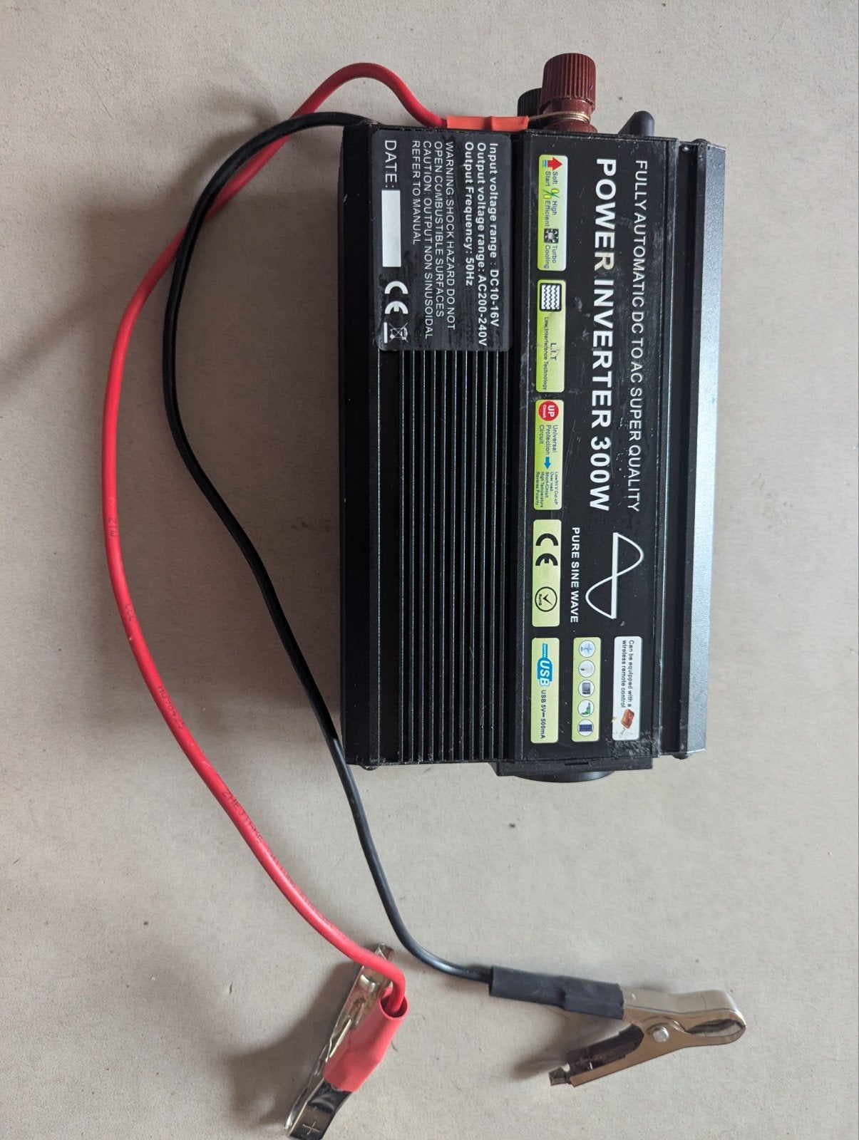 Pure Sine wave Inverter 300W DC/AC met USB en stopcontact, Ophalen of Verzenden, Gebruikt