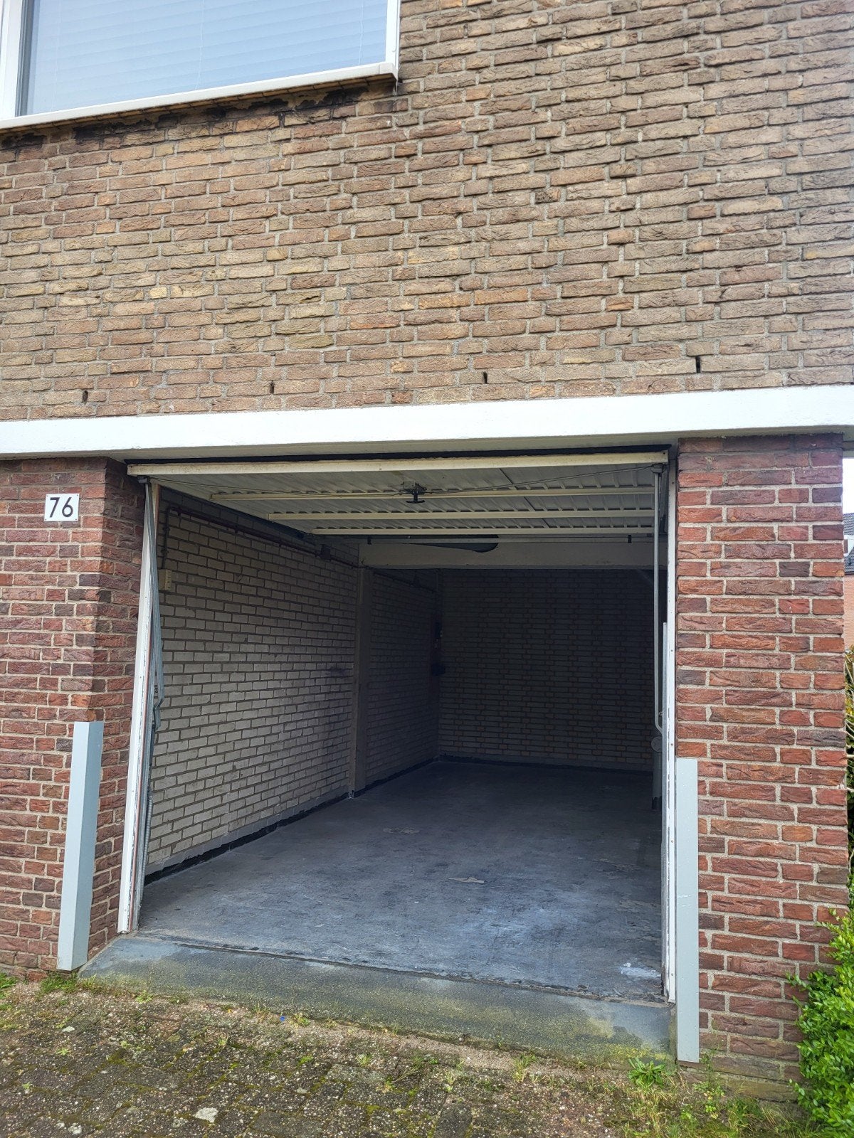 Garagebox 21 m² te huur – geschikt voor opslag en stalling, Rotterdam