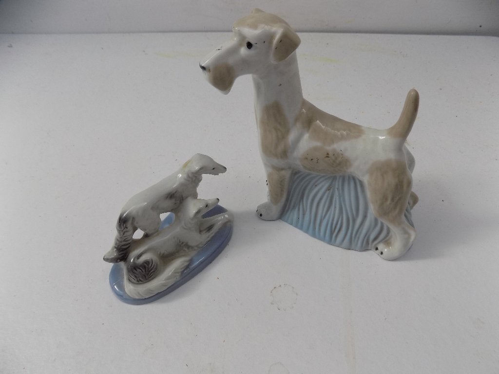 Beeldje porcelein Terrier Barsoy Greyhound, Ophalen of Verzenden, Gebruikt, Steen/keramiek