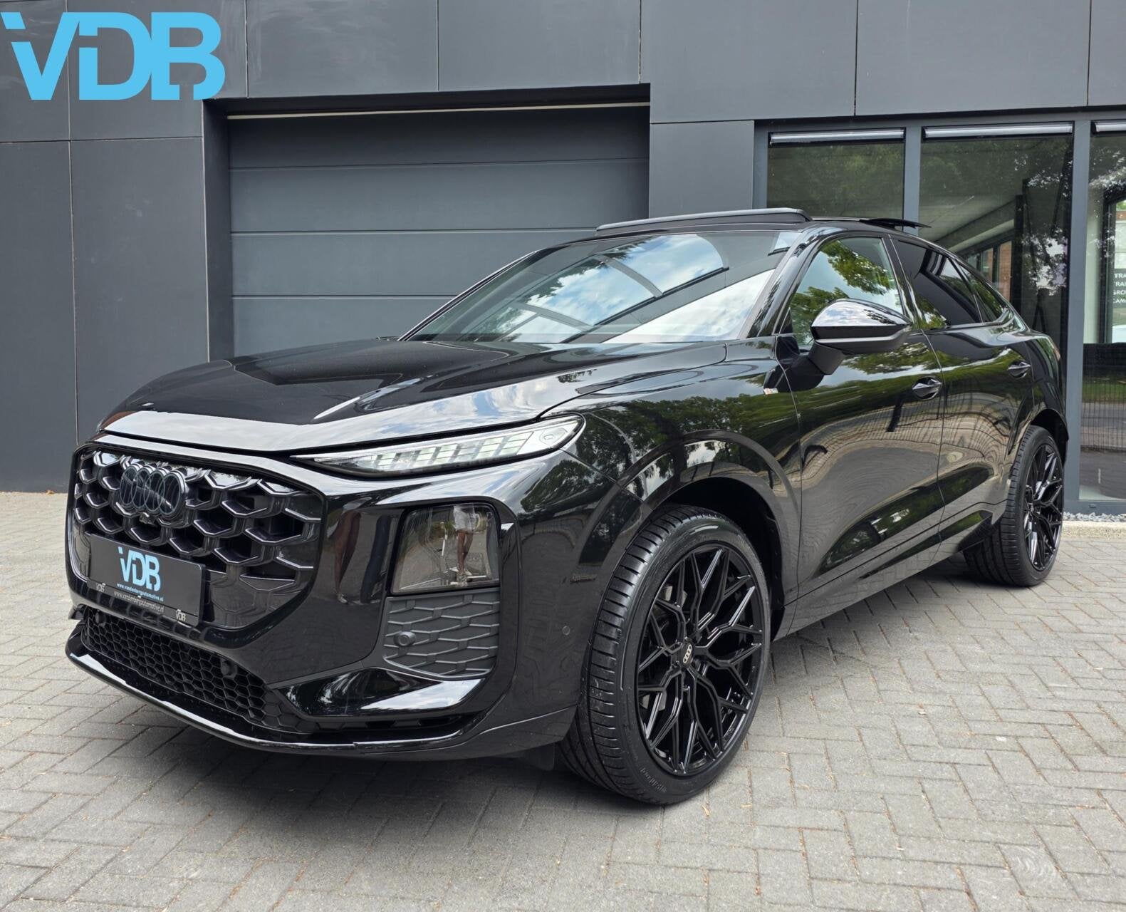 Audi Q3 SPORTBACK 35 TFSI S-LINE BLACK EDITION PANO SFEER, Auto's, 1498 cc, Zwart, 150 pk, Alcantara