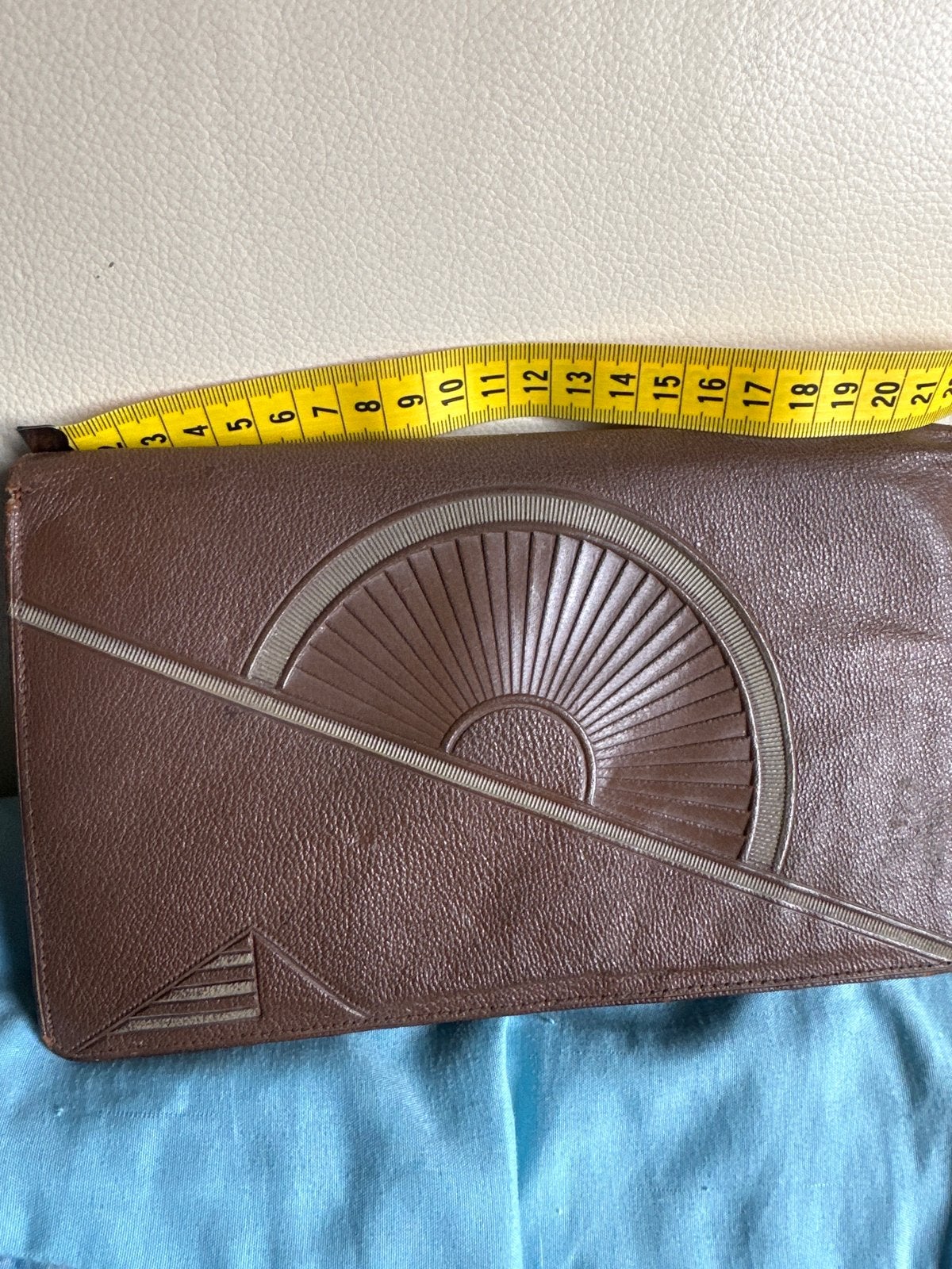 Vintage Jaren '20 Bruin Leren Clutch met Art Deco Design, Ophalen, Dames