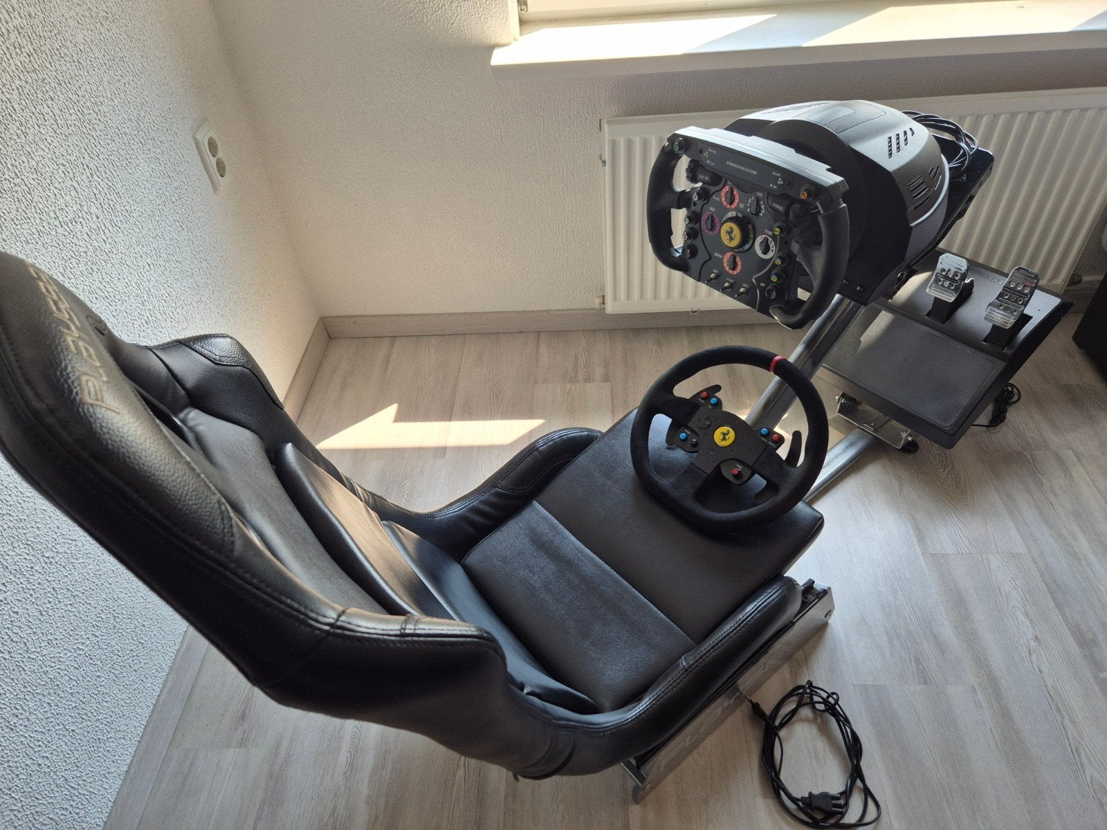 Complete Race Sim Playseat T300rs 2x Ferrari stuur 3 pedals, Ophalen, Zo goed als nieuw, Thrustmaster