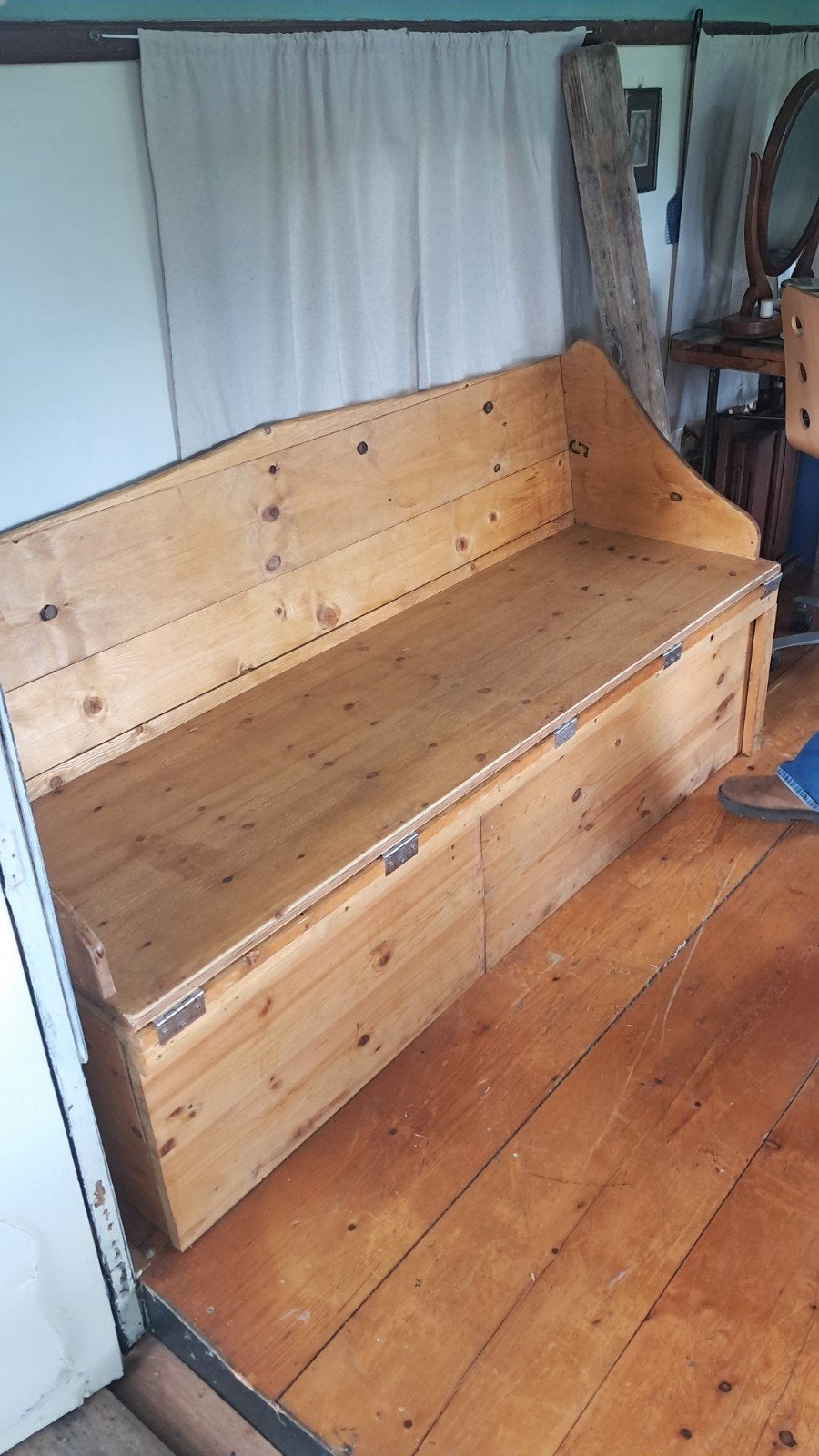 2 Houten bed banken  met opbergruimte - Handgem, Gebruikt, 150 tot 200 cm, Tweepersoons, 75 tot 100 cm