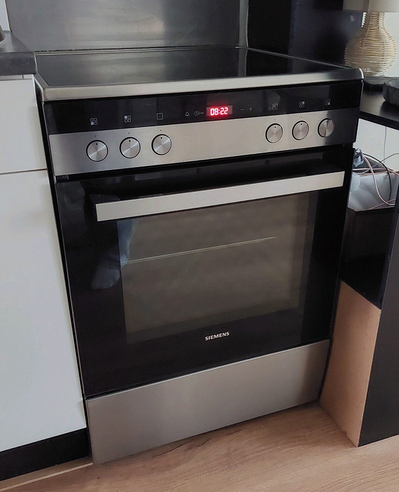 SIEMENS HK9R3A250 Keramisch Fornuis 60 cm (Perilex), Ophalen, 60 cm of meer, Keramisch, 4 kookzones