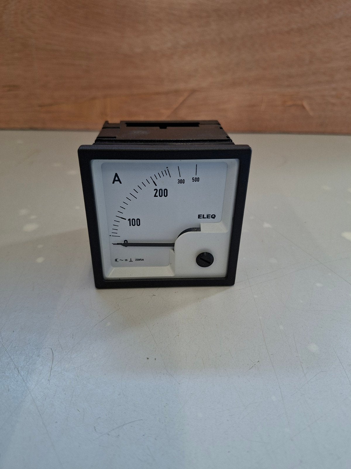 ELEQ EIV72-E 250/5A 2VO Ampèremeter, Ophalen of Verzenden, Nieuw, Overige merken, Overige typen