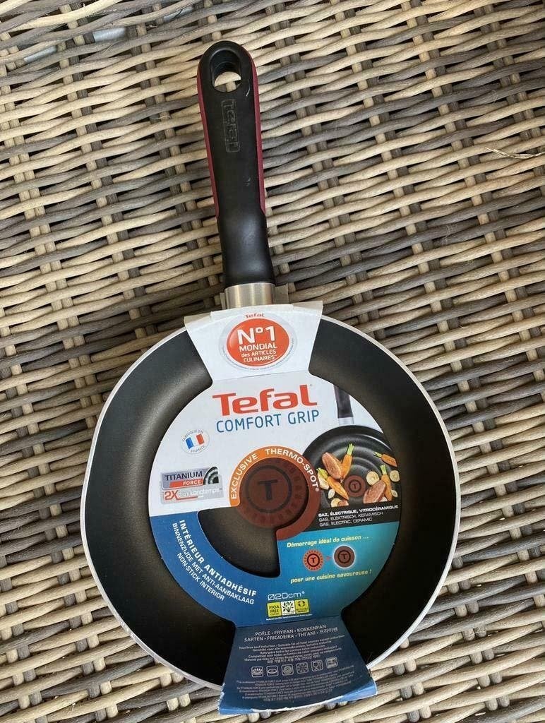 Tefal comfort grip koekenpan 20 cm nieuw ongebruikt, Ophalen of Verzenden, Nieuw, Aluminium