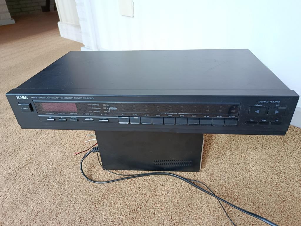 Saba TS-2020 tuner FM//MW/LW, Ophalen of Verzenden, Zo goed als nieuw