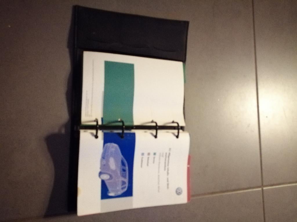 Compleet mapje boekjes VW GOLF 5 type 1K 2004/2009 (duits), Auto diversen, Handleidingen en Instructieboekjes, Ophalen of Verzenden