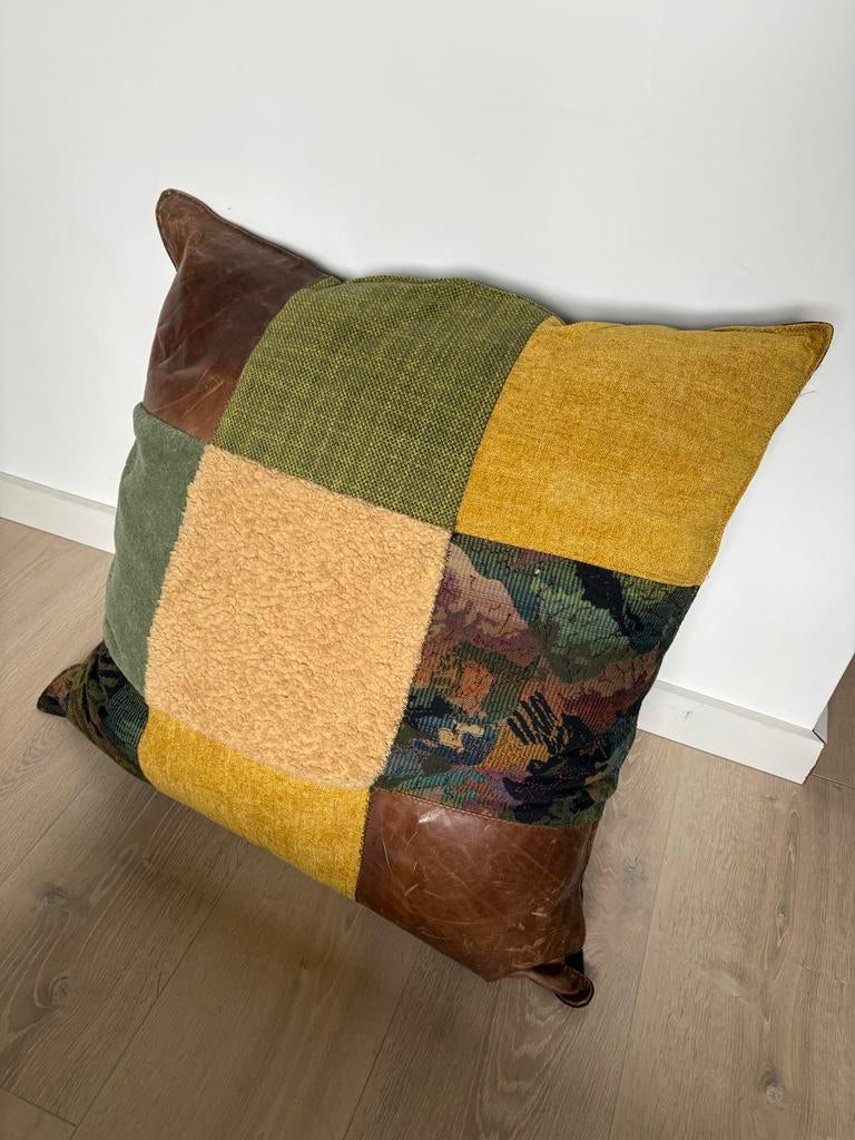 Vintage XL Kussen - Patchwork Stijl, Huis en Inrichting, Woonaccessoires | Kussens, Ophalen, Gebruikt, Bruin, Vierkant