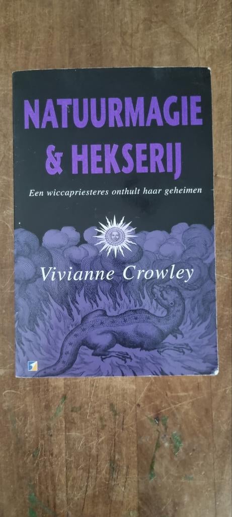Natuurmagie & Hekserij - Vivianne Crowley, Boeken, Achtergrond en Informatie, Spiritualiteit algemeen, Ophalen of Verzenden, Vivianne Crowley