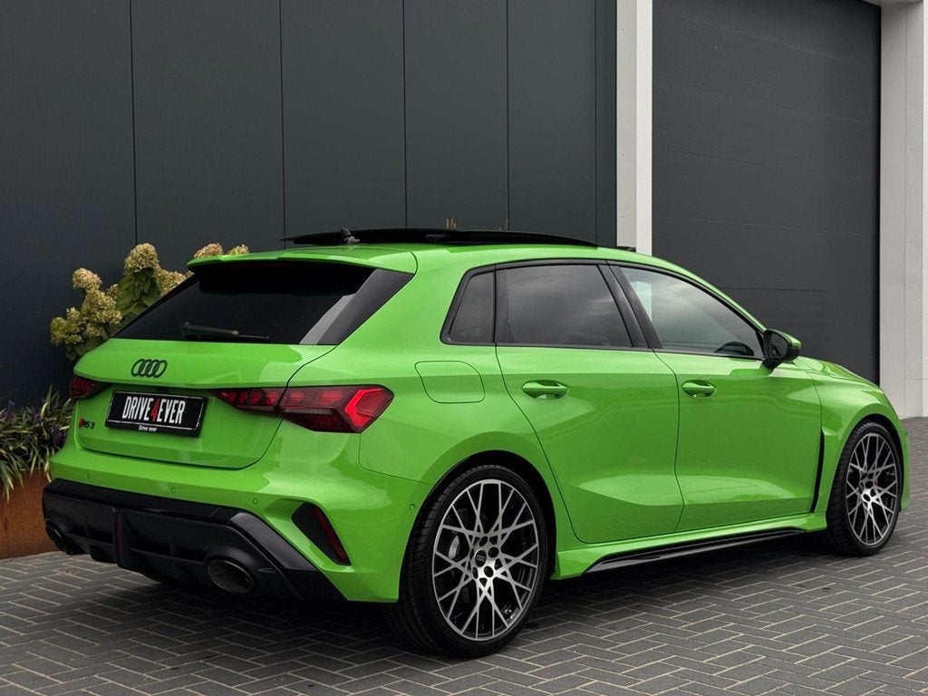 Audi A3 Sportback 2.5 TFSI RS 3 quattro | Pano | HUD | Hulk, Auto's, Automaat, Zwart, RS3, Met garantie (alle)