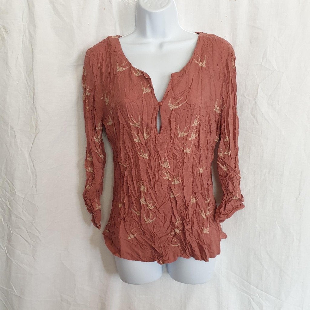 mooi damesshirt met zwaluwen. Mt 44. Merk NafNaf, Kleding | Dames, ., Maat 42/44 (L), Ophalen of Verzenden, Zo goed als nieuw