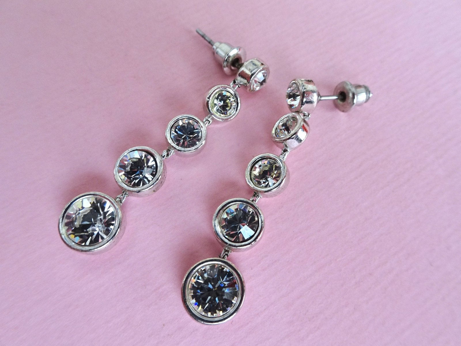 jwg Lange vintage 90s strass glas stenen oorbellen zilver kl, Sieraden, Tassen en Uiterlijk, Antieke sieraden, Verzenden, Overige materialen