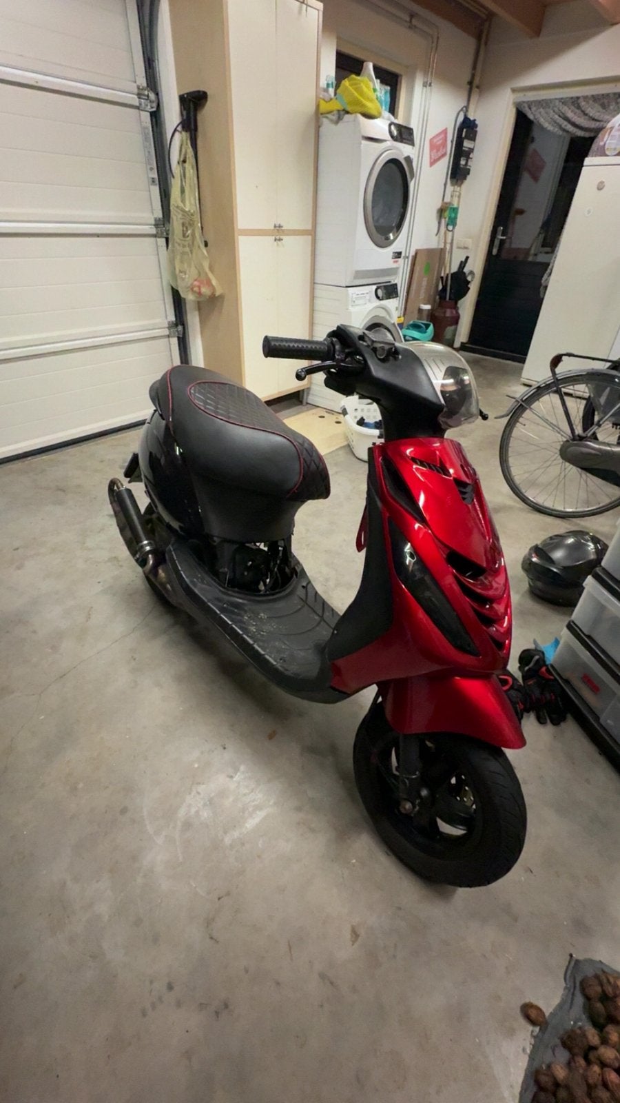 Piaggio Zip 70cc te koop, Fietsen en Brommers, Ophalen, Zip, Zo goed als nieuw, Benzine