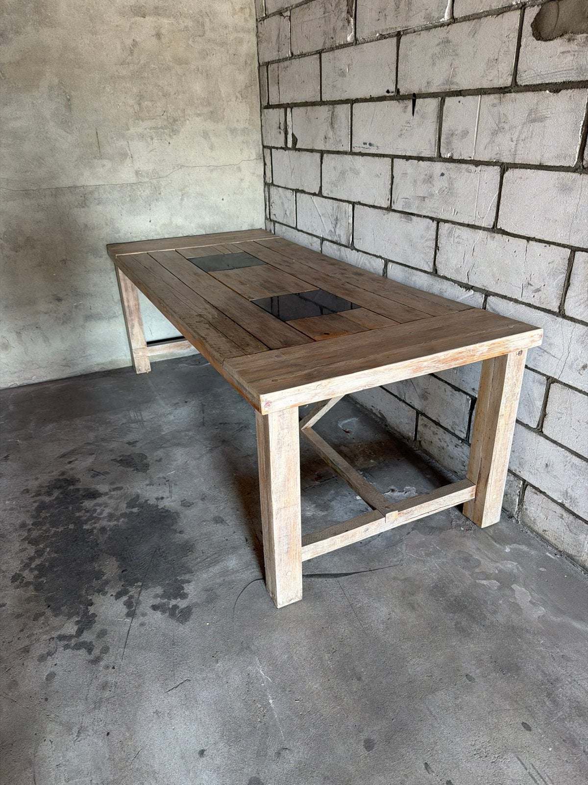 houten tafel met hardstenen plavuizen, Huis en Inrichting, Tafels | Eettafels, Ophalen, Gebruikt, 200 cm of meer, 50 tot 100 cm
