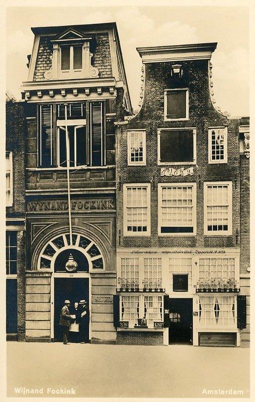 AMSTERDAM – Pijlsteeg Wijnand Fockink ca. 1930 (DR074), Verzamelen, Ansichtkaarten | Nederland, Ongelopen, Noord-Holland, 1920 tot 1940