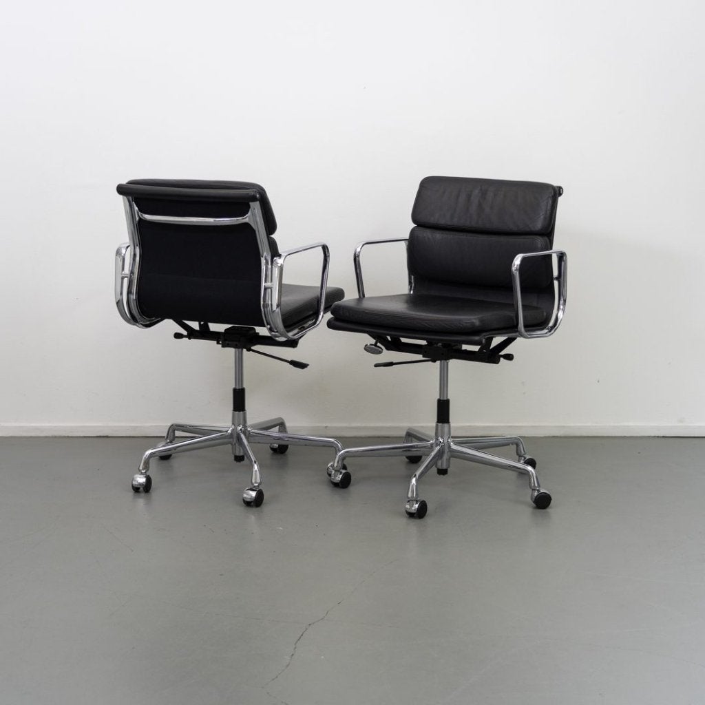 Vitra Eames EA 217 Bureaustoel Zwart Leer - Chroom, Niet ingevuld, Zo goed als nieuw, Niet ingevuld, Niet ingevuld