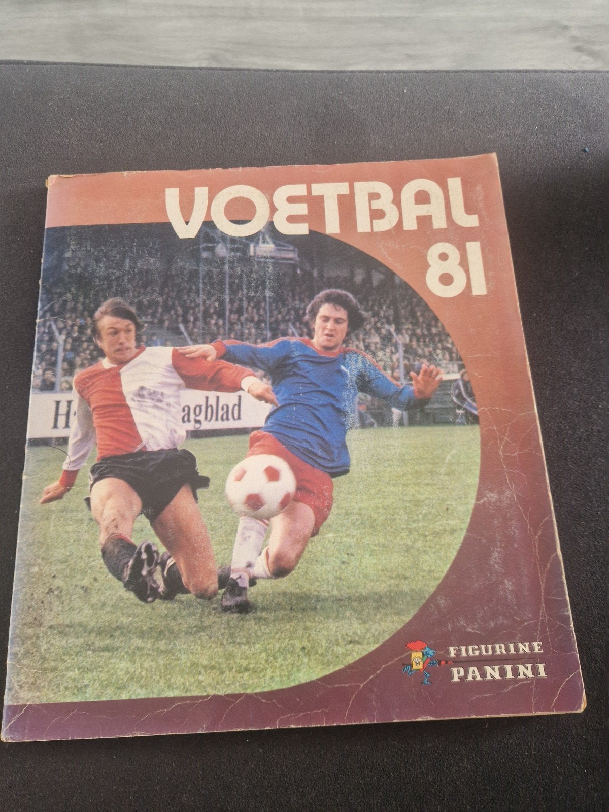 Panini Voetbal 81 Stickerboek - Compleet Album, Ophalen of Verzenden, Gebruikt, Speelkaart(en)