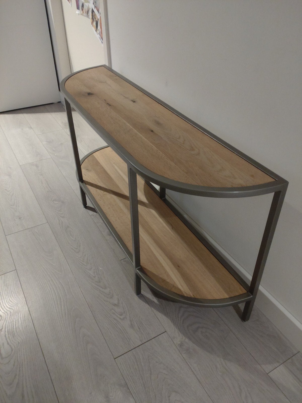 Sidetable metaal en hout, 120x30x58 cm, verstelbare pootjes, Huis en Inrichting, Tafels | Sidetables, 100 tot 150 cm, Zo goed als nieuw