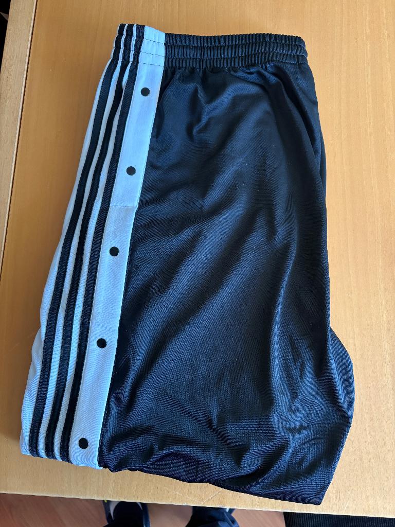 Adidas Adibreak joggingbroek, Zwart, Maat 56/58 (XL), Ophalen of Verzenden, Zo goed als nieuw