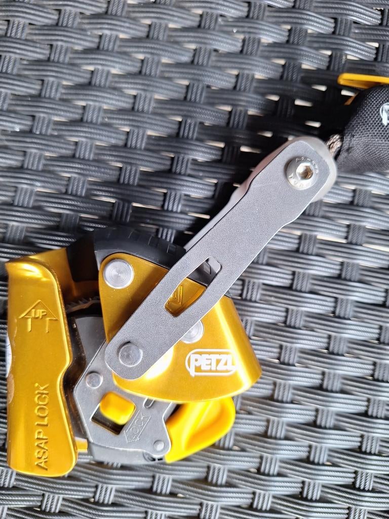 Petzl asap lock val beveiliging, Ophalen of Verzenden, Nieuw, Klimsport-accessoire